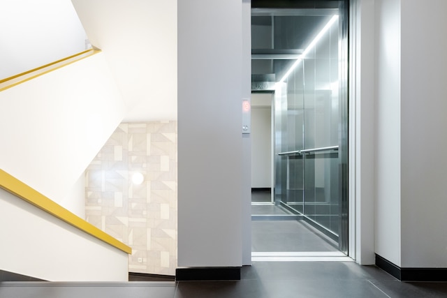 フィール ポルト Cl リゴス チャーム フラット 2 3