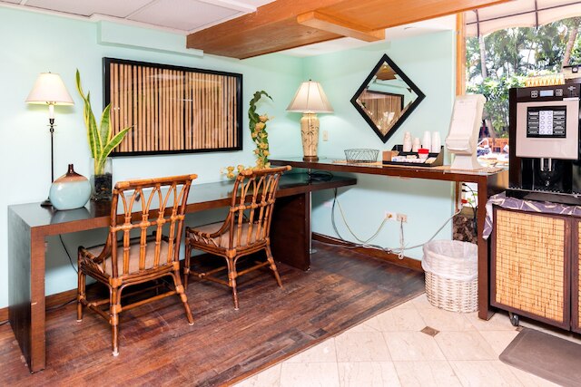 バンブー ホテル ウィズ プール アクセス