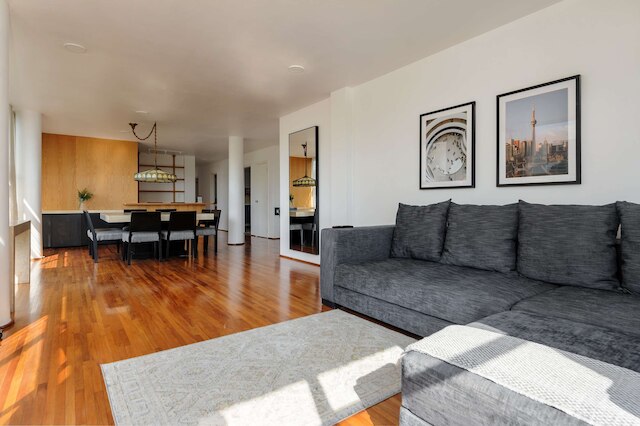 ウィズ ラブリー 3ベッドルーム ウィズ ファンタスティック バルコニー イン コンデサ