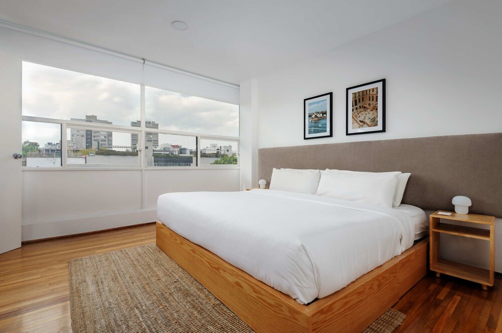 ウィズ ラブリー 3ベッドルーム ウィズ ファンタスティック バルコニー イン コンデサ