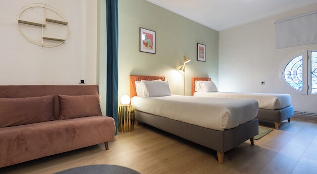 ステイ ユニーク アパートメント グラン ヴィア IV