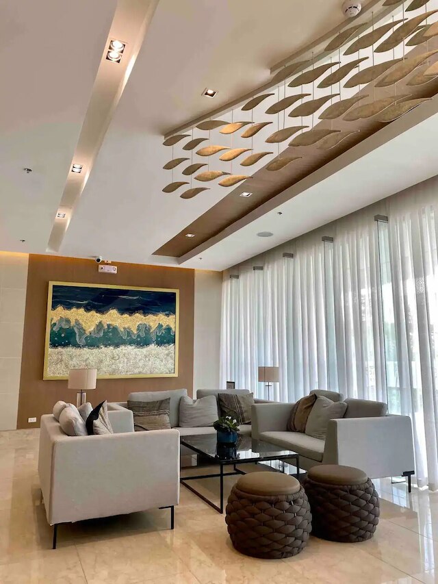 ショア 3 レジデンシズ バイ ラックス