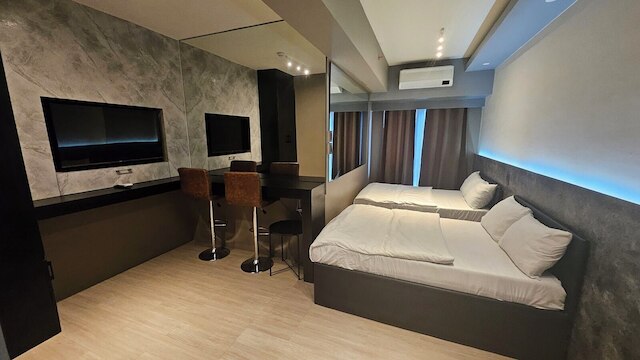 ショア 3 レジデンシズ バイ ラックス