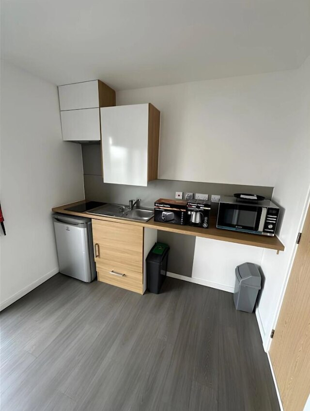 スチューデント オンリー バイロムポイント