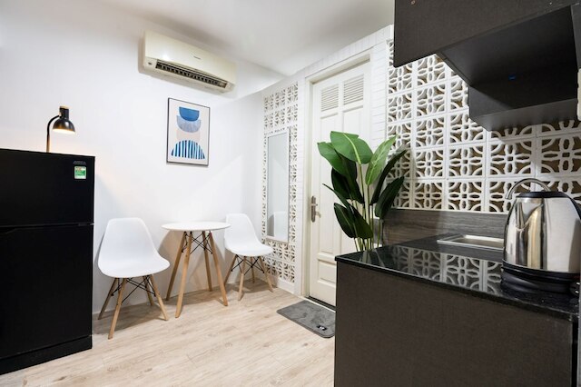 ホーム アウェイ ダン ティ ヌー