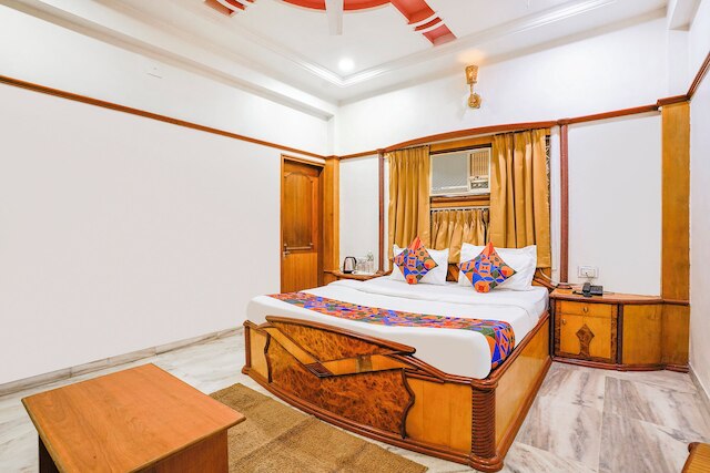 ホテル レスト アンド ピース