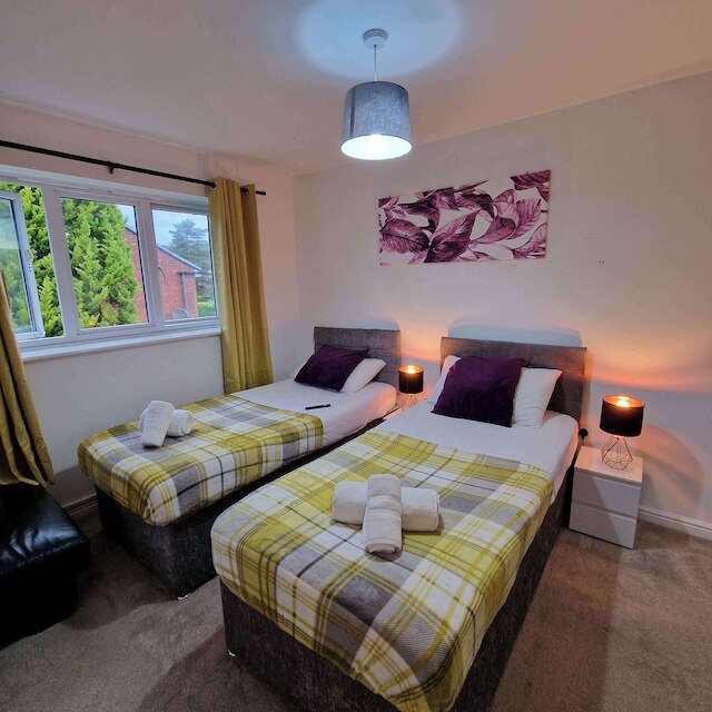 スタイリッシュ ペット フレンドリー 3 ベッドルーム ハウス イン マンチェスター