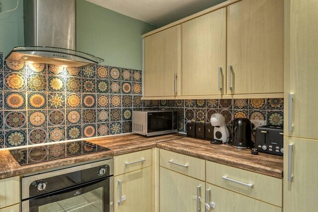 チャーミング コテージ、トラフォード リトリート、ペッツ ウェルカム