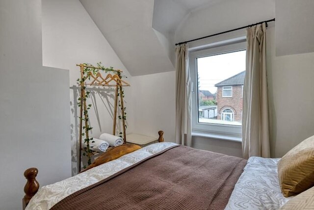 チャーミング コテージ、トラフォード リトリート、ペッツ ウェルカム