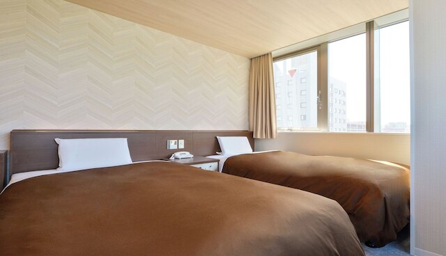 ホテルニューガイア ドーム前