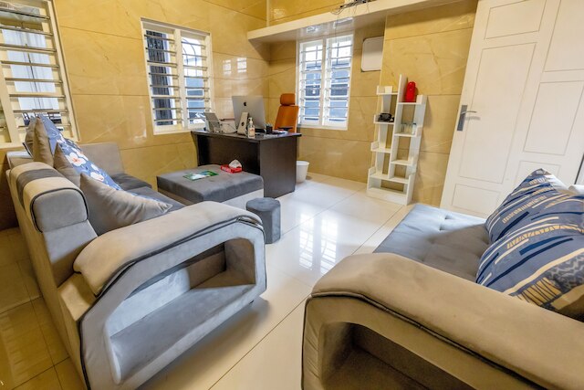 W & H ビュー レジデンシー