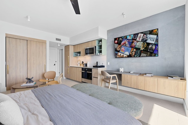 ダウンタウン スタジオ ウィズ マイアミ ビューズ