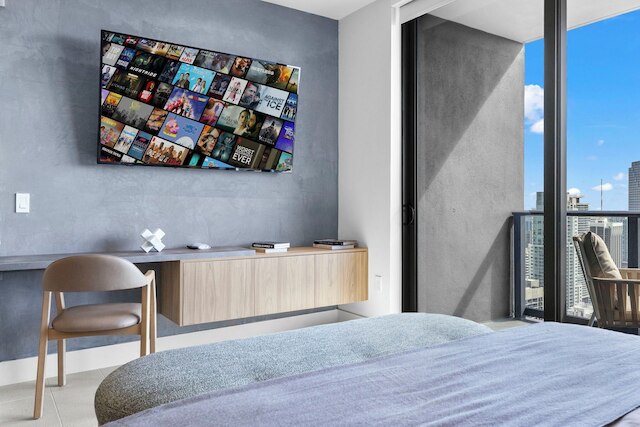 ダウンタウン スタジオ ウィズ マイアミ ビューズ