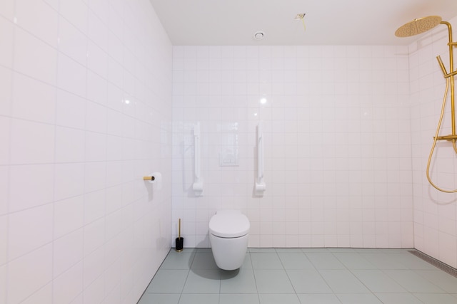 アルファベット アパートメンツ ブレデ ヒレダイク