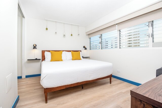 ロイヤル アロハ バイ トロピカル エスケープス リアルティ