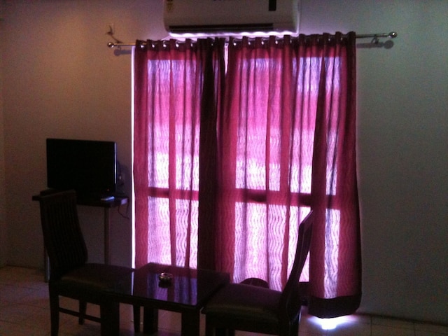 ホテル ラジティラック