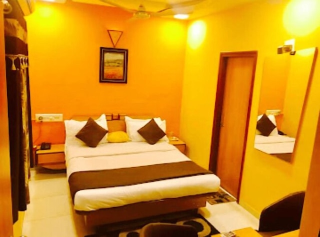 ホテル キングス レジデンシー