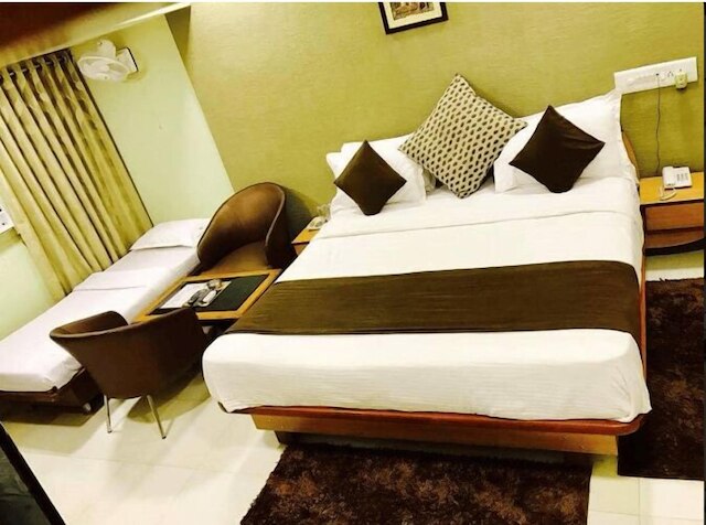 ホテル キングス レジデンシー