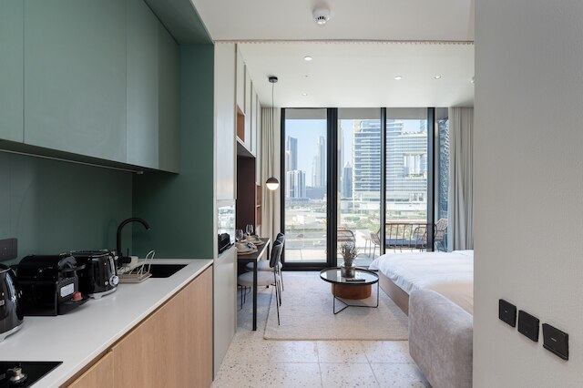 シック スタジオ ウィズ ブルジュ ハリファ ビュー バルコニー