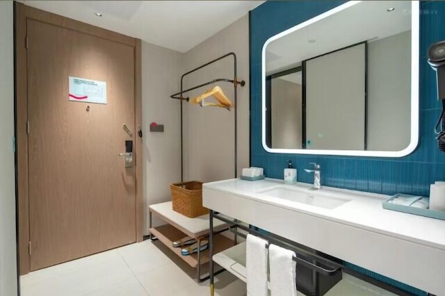 YishangHotel Huashisubway station branch