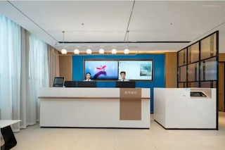 YishangHotel Huashisubway station branch