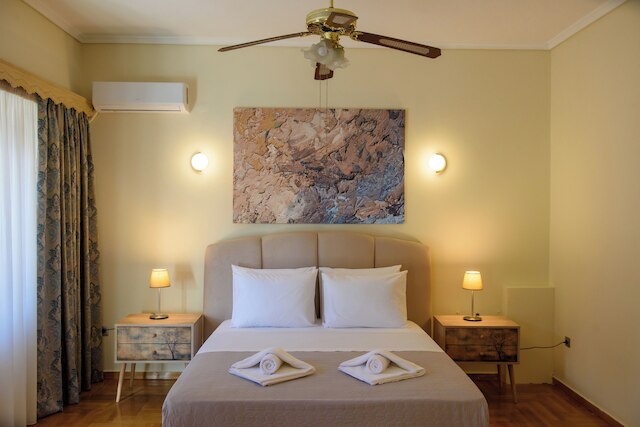 ブルー アーク アクロポリス シグネチャー レジデンス