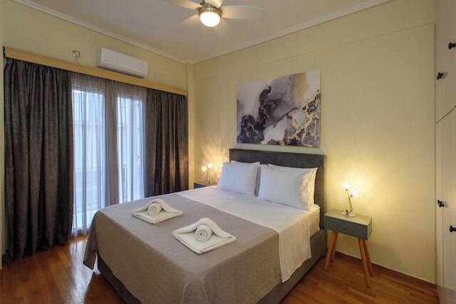 ブルー アーク アクロポリス シグネチャー レジデンス