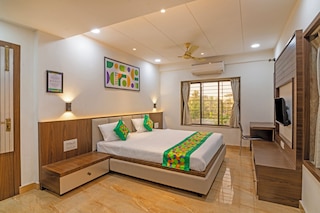 ツリーボ ペタルス スイーツ & バンケット - ニュー タウン