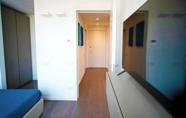 セントロ サン バビラ - セントラル タワー アパートメント ウィズ ウォーター