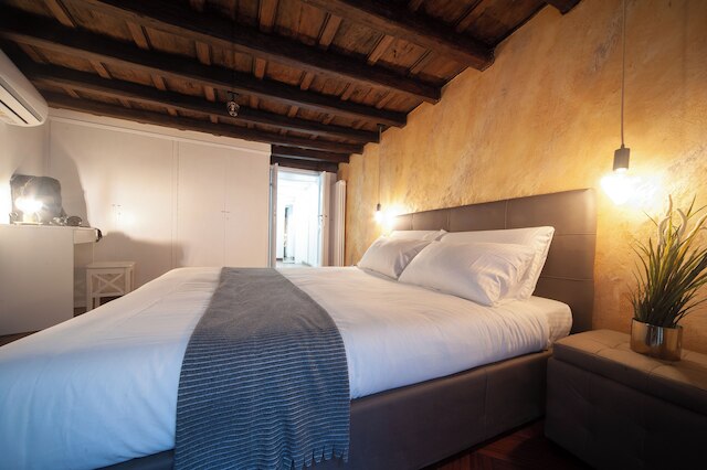 ナヴォナ ジャクジー アパートメント