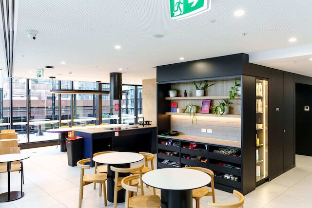 スチューデント オンリー ビクトリア マーケット