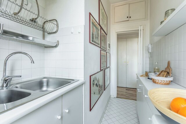 セントロ ピアッツァーレ ビアンカマーノ - ルミノーソ ビロカーレ イン