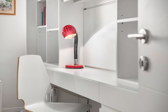 シック ブライト アーバン エスケープ バイ シー アンド レント