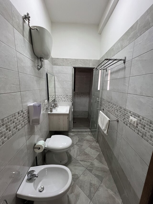 ナポリ セントラル ゲート