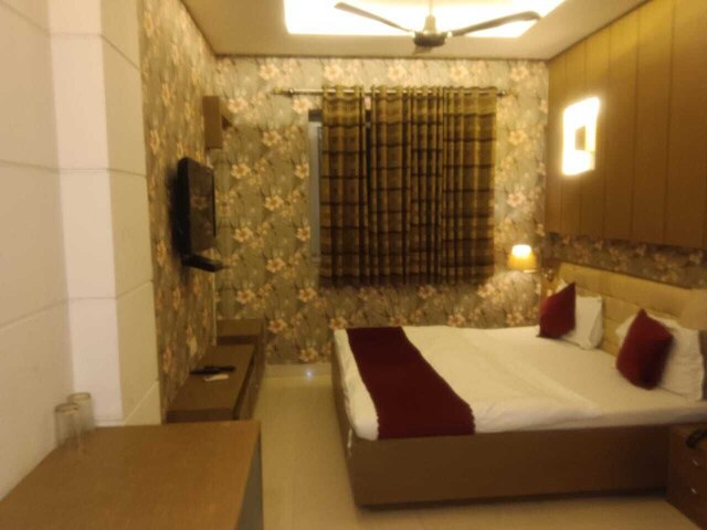 オテル アリナ イン