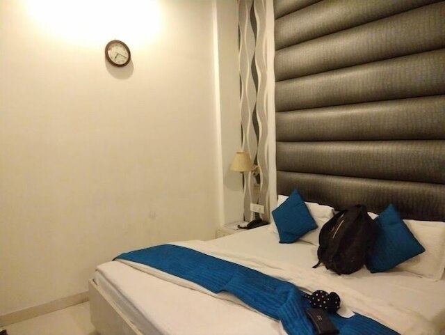 オテル アリナ イン