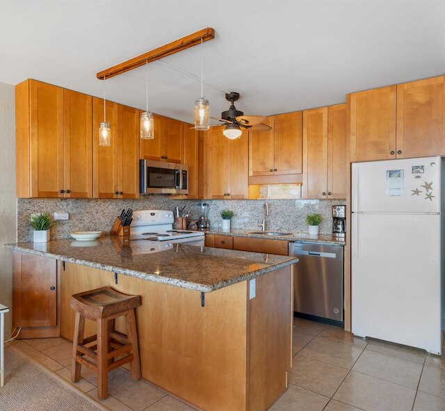 キヘイ アリイ カイ D202 1 ベッドルーム コンド