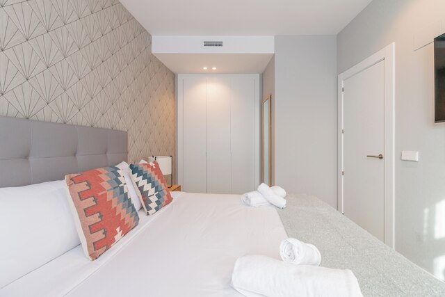 ホーム アート アパートメンツ ベルナベウ