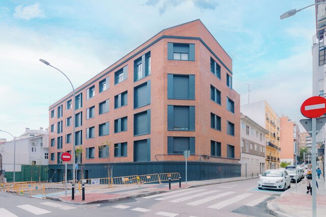 ホーム アート アパートメンツ ベルナベウ