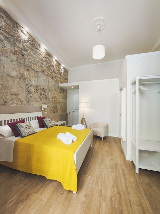 ディモラ カレッラ