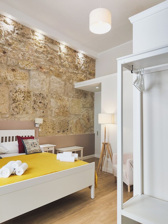 ディモラ カレッラ