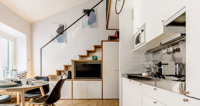 セントロ ヴィコロ フィオリ - モダン スプリット レベル アパートメント