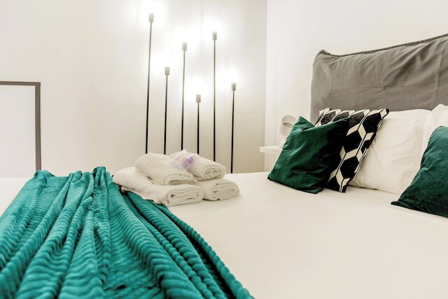 セントロ ヴィコロ フィオリ - モダン スプリット レベル アパートメント