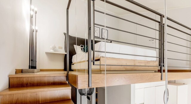 セントロ ヴィコロ フィオリ - モダン スプリット レベル アパートメント