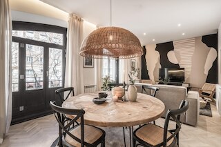 バザ - 3 ベッドルームズ アンド オフィス イン トラファルガー