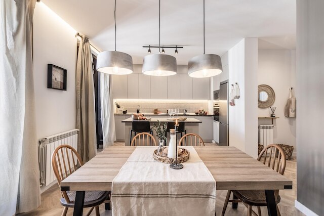 マルボレ - 4 ベッドルームズ アパートメント イン トラファルガー