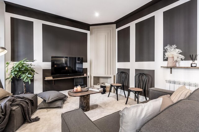 セビリア - 4 ベッドルームズ イン トラファルガー