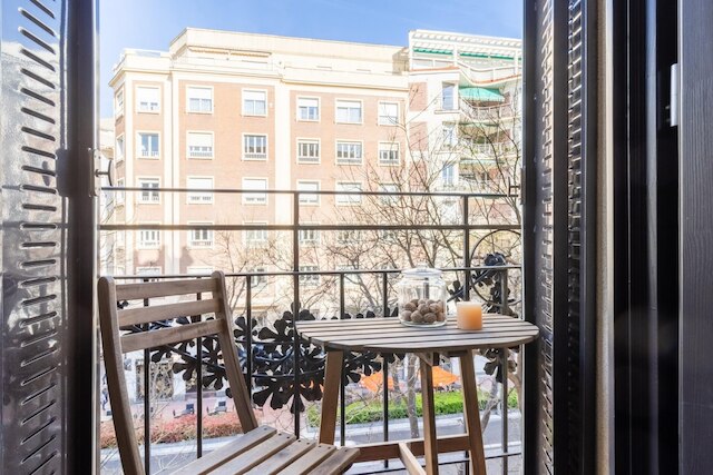 セビリア - 4 ベッドルームズ イン トラファルガー