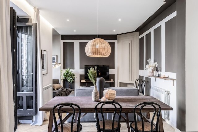 セビリア - 4 ベッドルームズ イン トラファルガー