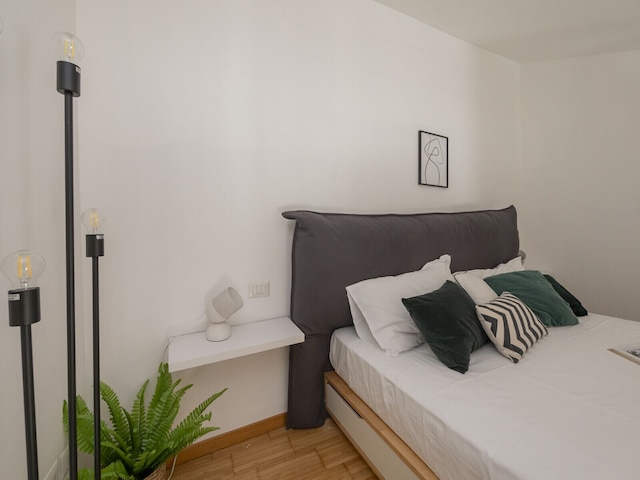 モダン スプリット レベル アパートメント